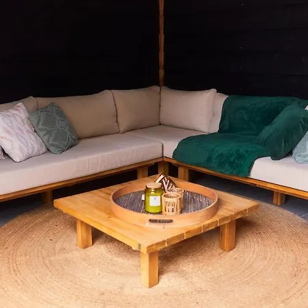 Holiday home Bloemenbuurt Bio